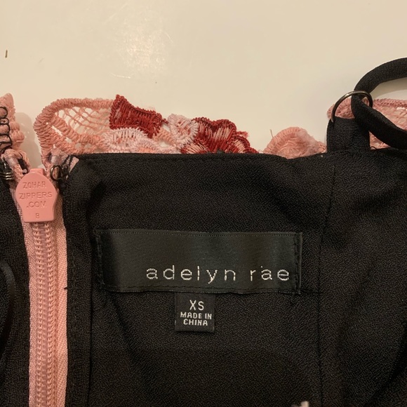 NWOT Brand New Adelyn Rae Harlow Lace Sheath dress xs pink white - Picture 8 of 10